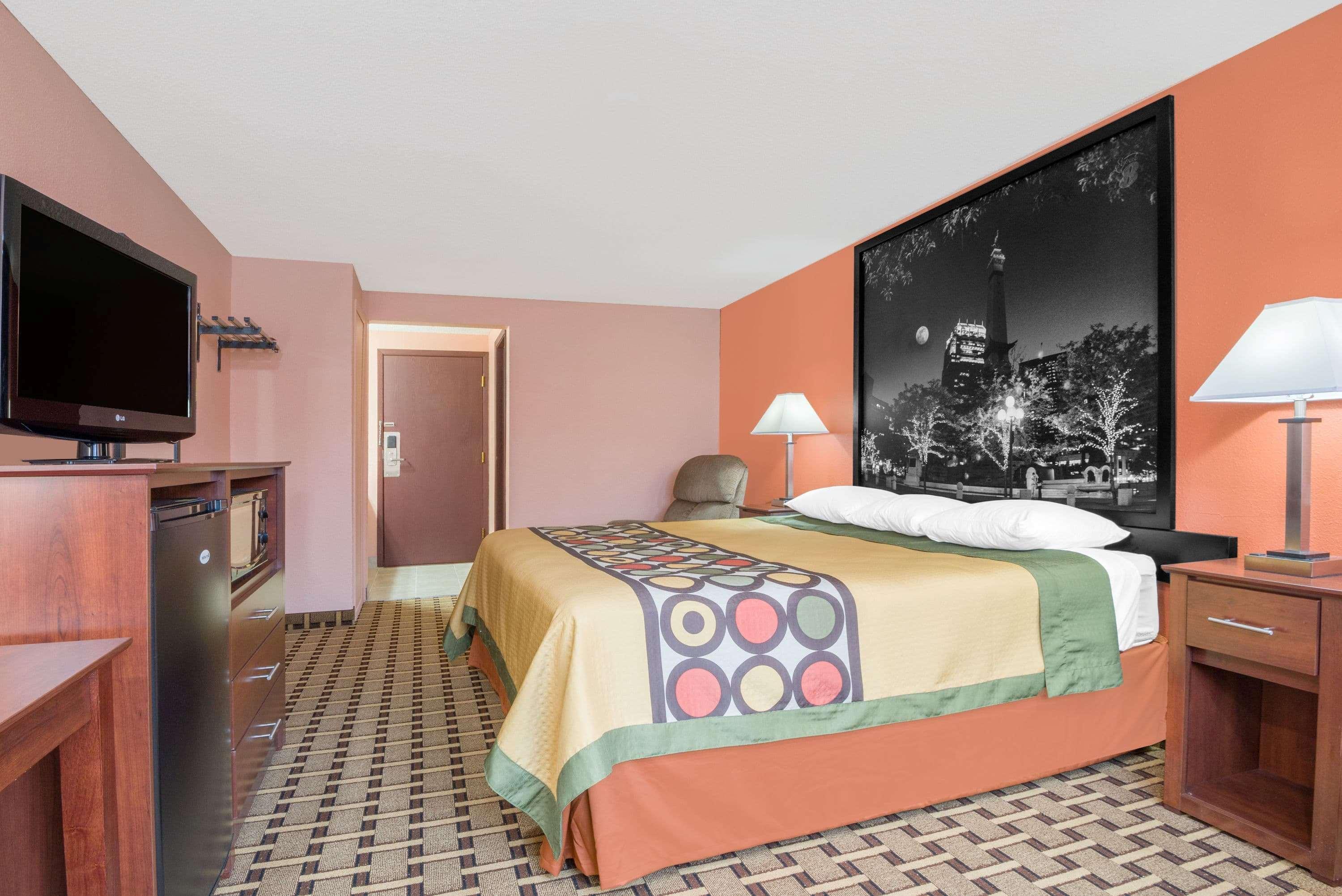 Super 8 By Wyndham Shelbyville Ngoại thất bức ảnh