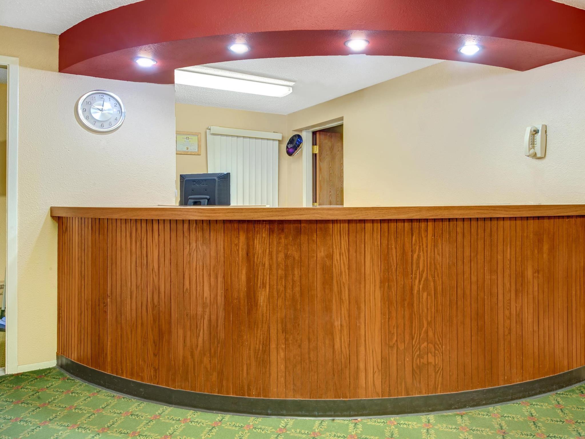 Super 8 By Wyndham Shelbyville Ngoại thất bức ảnh