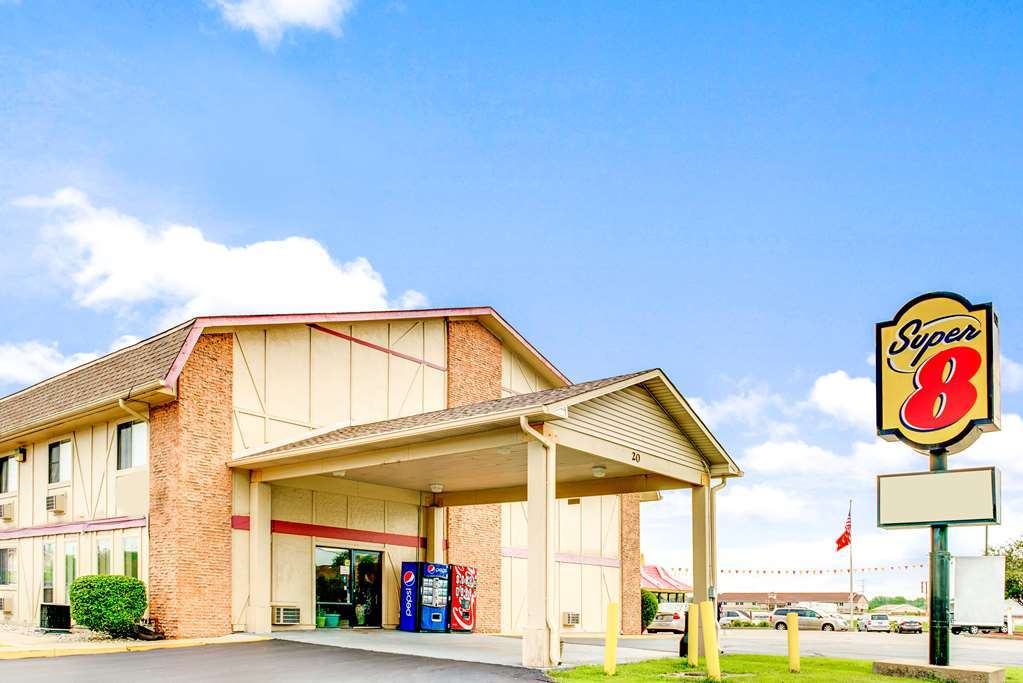 Super 8 By Wyndham Shelbyville Ngoại thất bức ảnh